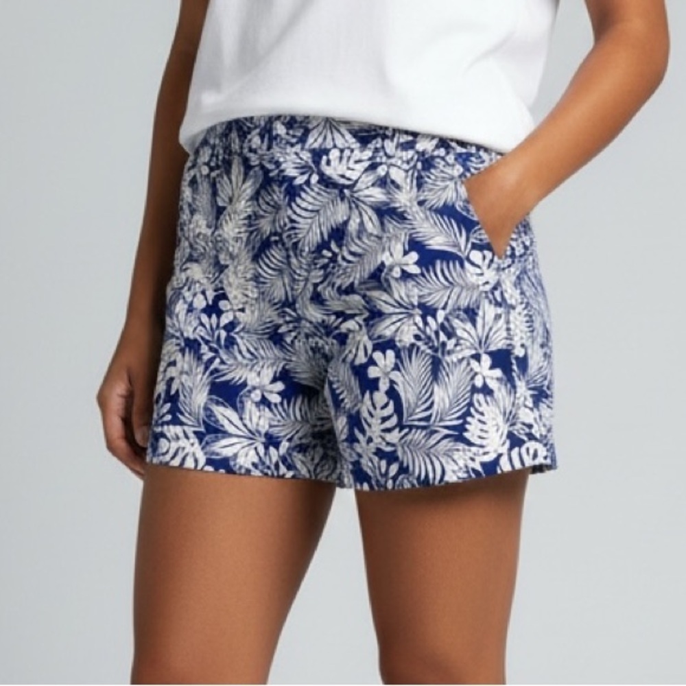 🌴 Stella Parker Tropical Leaf Shorts – Size 8 🌴